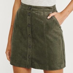 🔥NWT Abercrombie Suede Mini Skirt